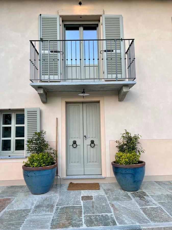 Calosso Villa Giara מראה חיצוני תמונה