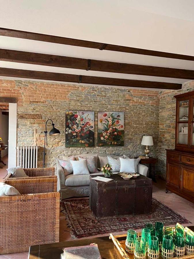 Calosso Villa Giara מראה חיצוני תמונה